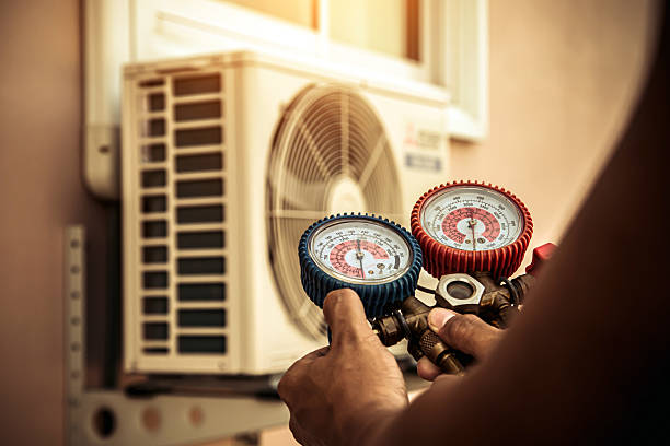 Professional Heat Pump Repair technician working in Woodruff, SC